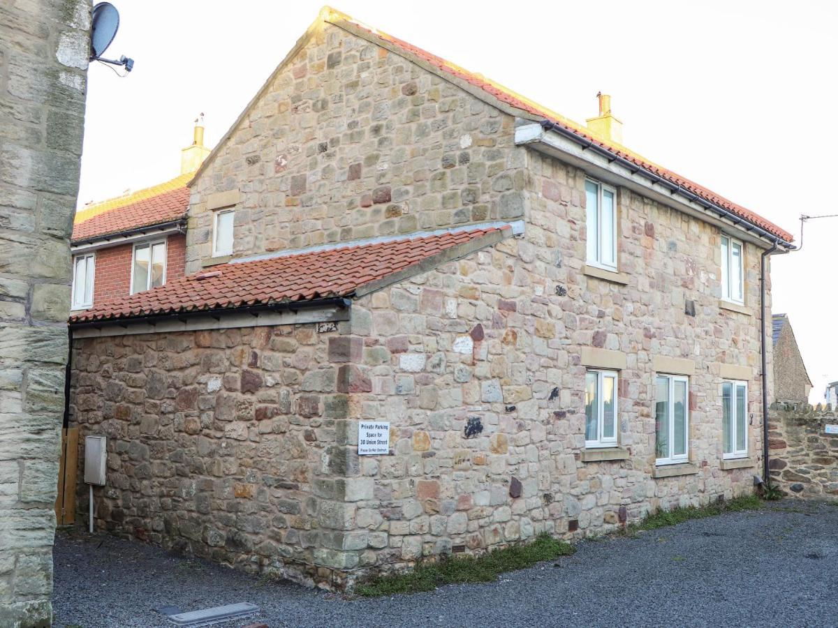 30 Union Street Villa Seahouses Exterior photo
